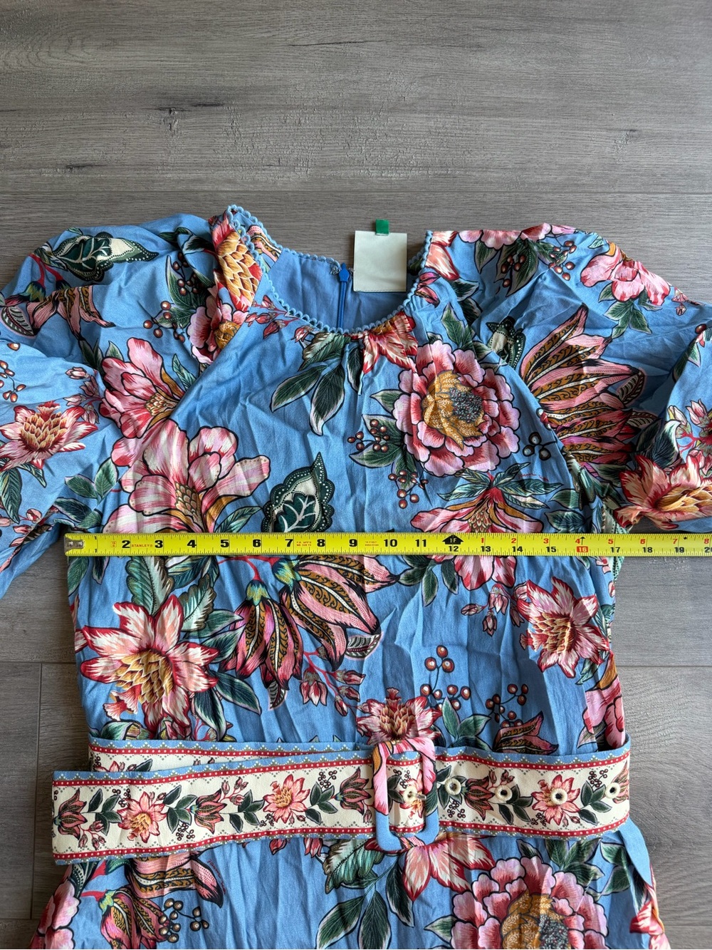 Farm Rio Wonderful Bouquet-print minidress - size medium - Picture 3 of 6